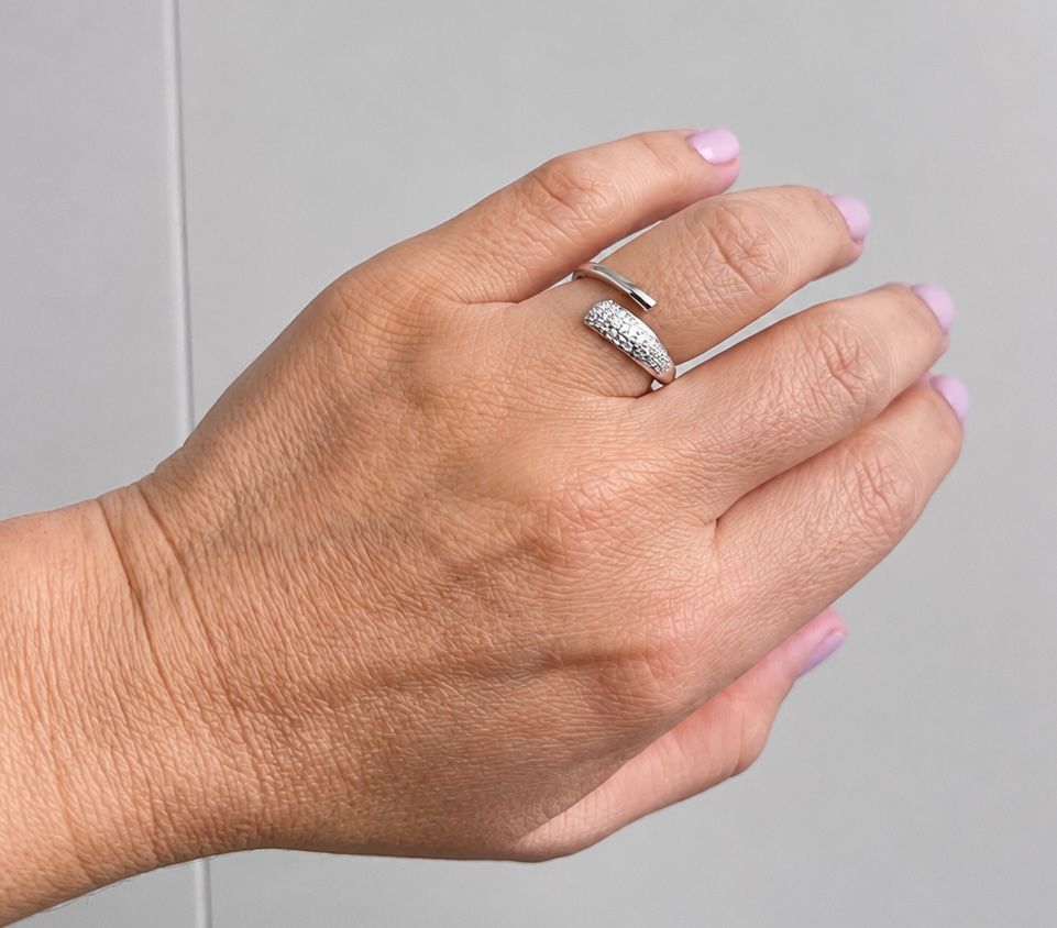 Amara Silver Adjustable Zirconia Ring