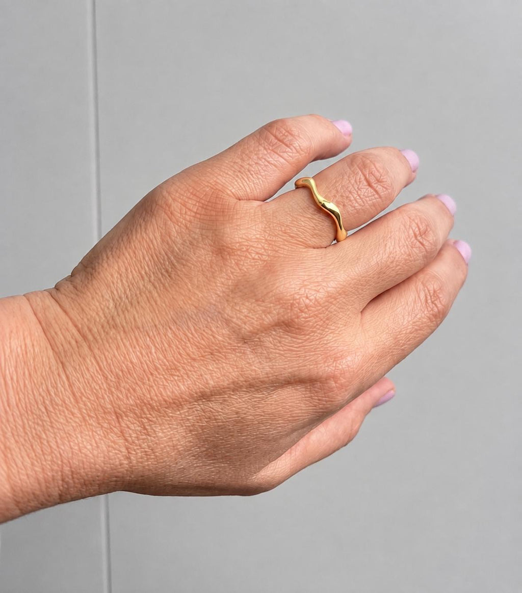 Naya Crossover Ring